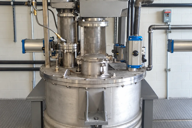 pressurized-twin-mixer-system